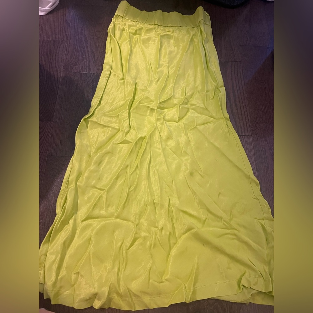 Zara neon skirt size s